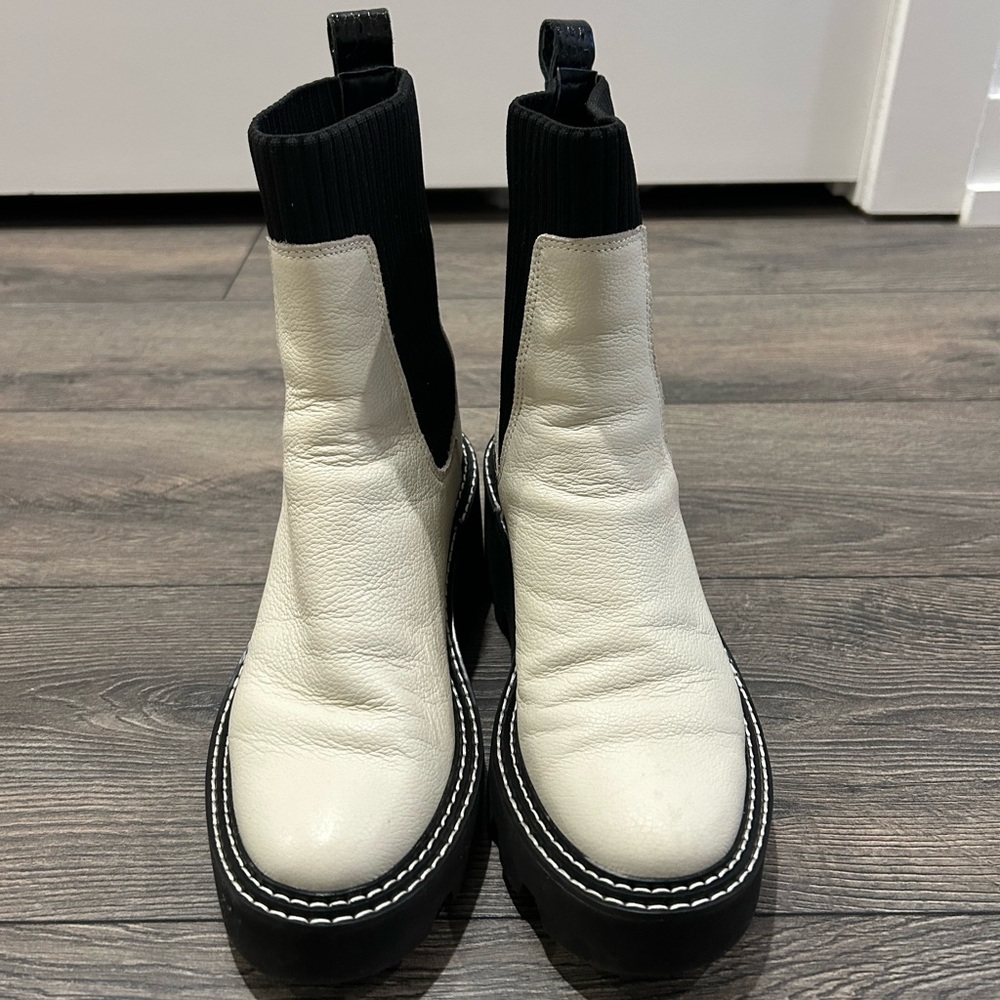 Dolce Vita Hoven Ankle Boots in Ivory/Black